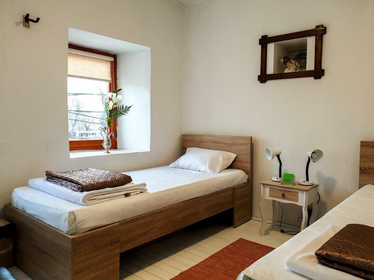 Kulla Dula Guesthouse Gjakova Eksteriør billede