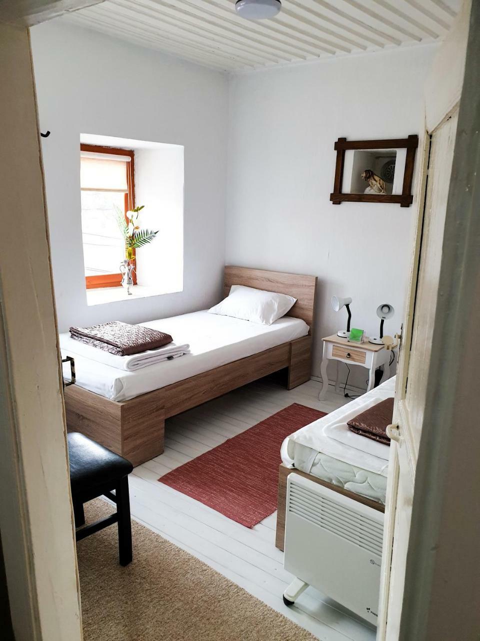 Kulla Dula Guesthouse Gjakova Eksteriør billede
